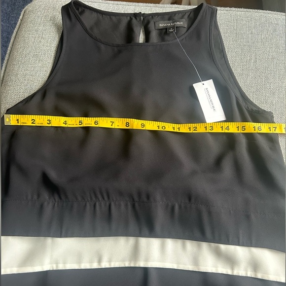 BANANA REPUBLIC Tiered Shift Dress black and White Size 6 - Picture 12 of 14